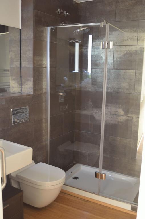 Girona Housing Ginesta 9 Διαμέρισμα Δωμάτιο φωτογραφία